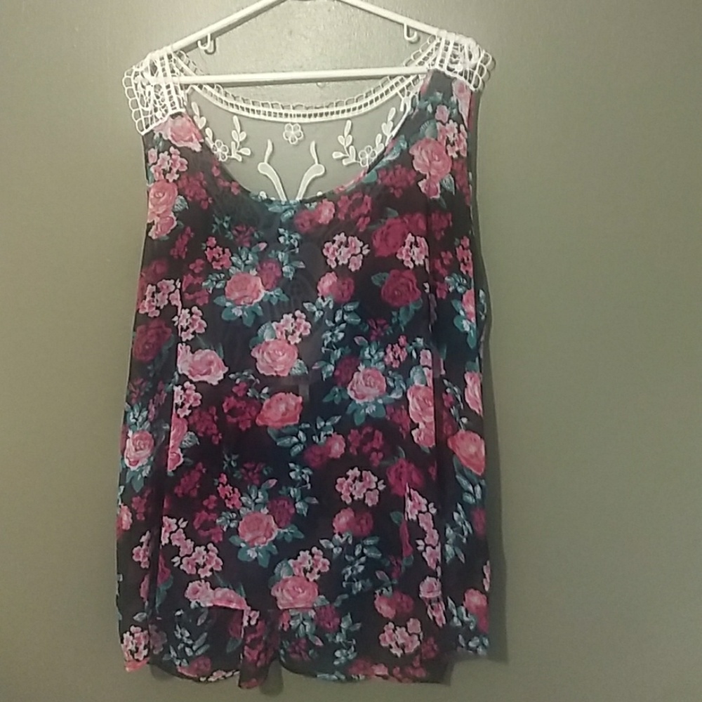 Tank Top - Rose Lace